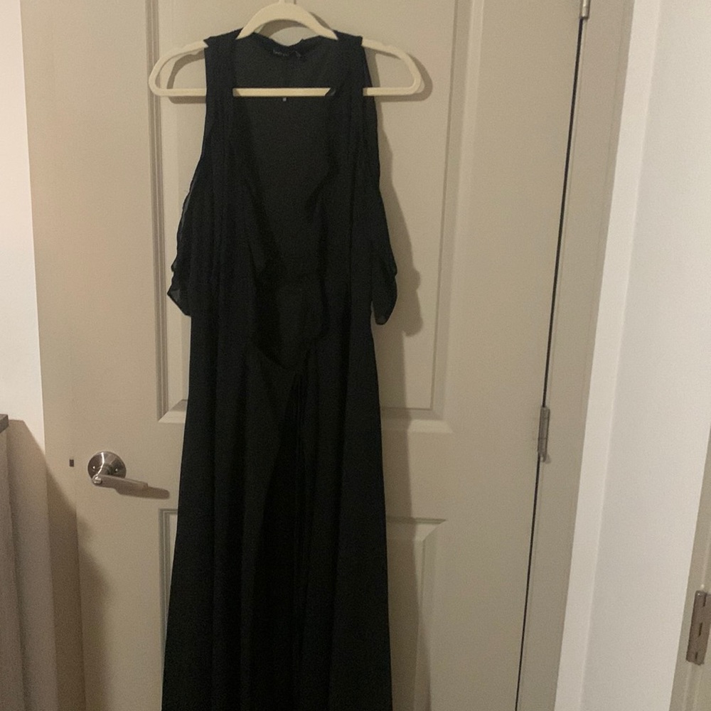 Black Flowy Cold Shoulder Dress